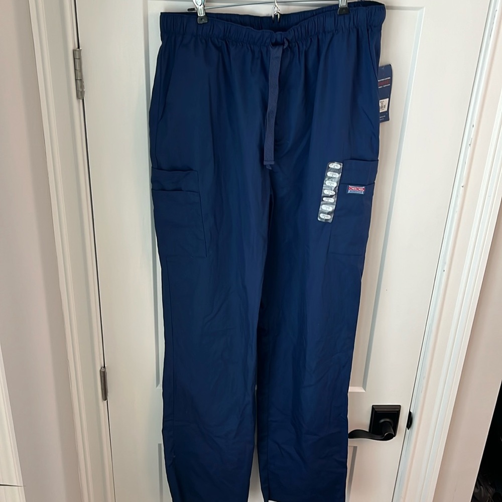 Men’s scrubs navy pants from Authentic Cherokee Workwear